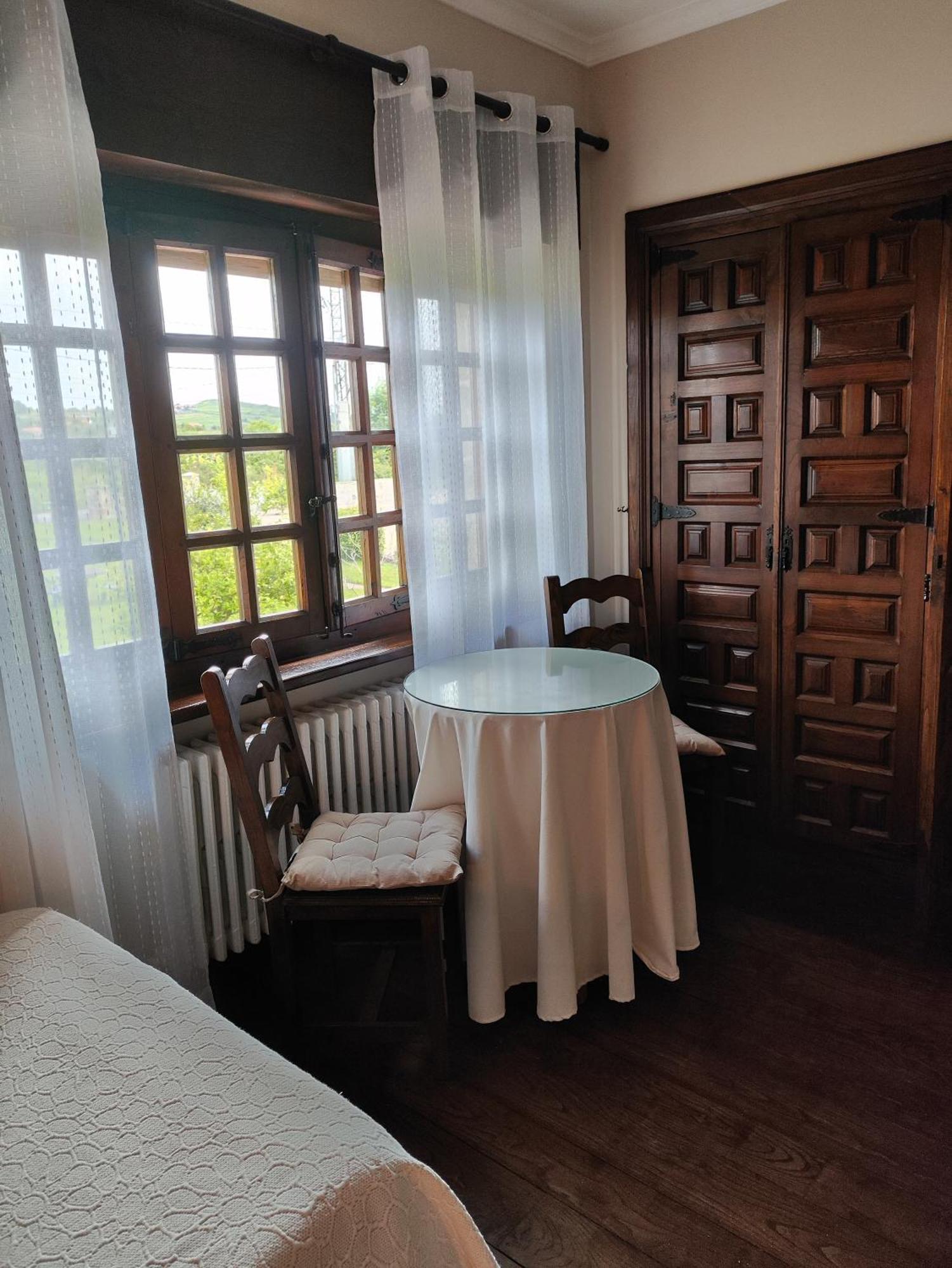 Pension Castio Santillana del Mar Luaran gambar